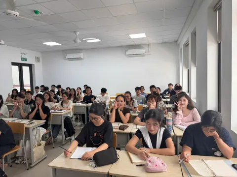 Thư viện ảnh Trung tâm Đăng Khoa