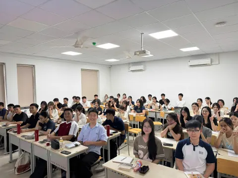 Thư viện ảnh Trung tâm Đăng Khoa